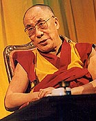 Veřejná přednáška J.S. dalajlamy v Praze, 3. 7. 2002, foto H. Rysová